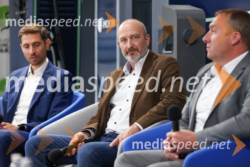  Aleš Nastran, direktor, Amibit;  Miha Levstek, direktor, EtrelVrhunska e-mobilnost, konferenca