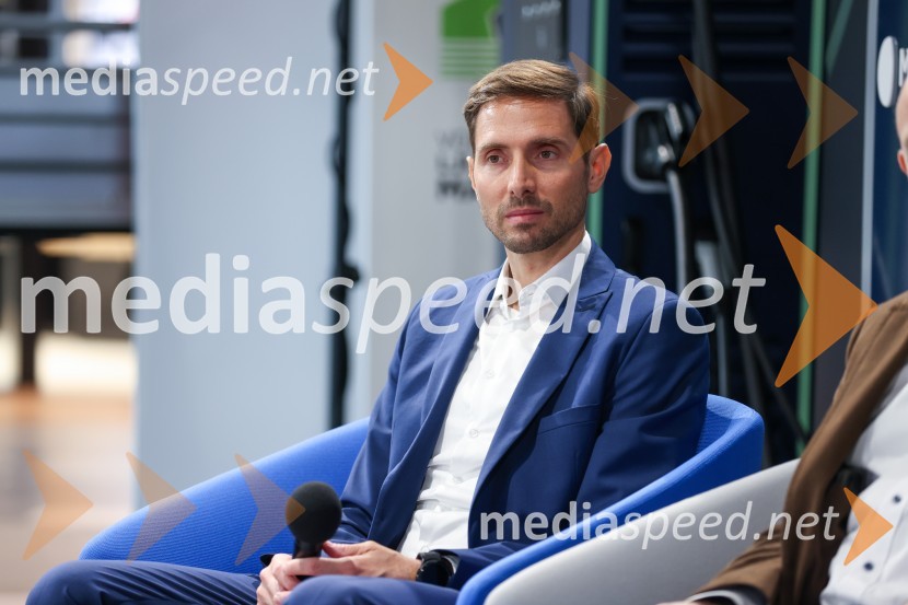  Aleš Nastran, direktor, AmibitVrhunska e-mobilnost, konferenca