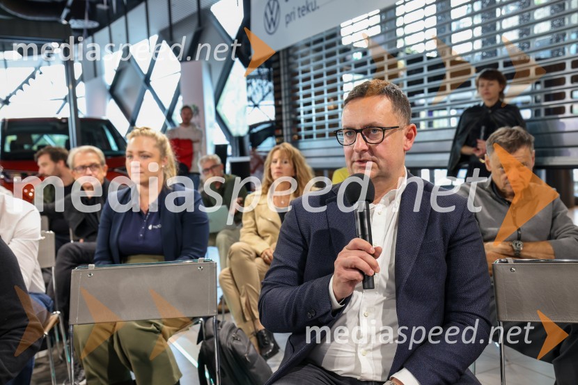  Matjaž Vidmar, ElnetVrhunska e-mobilnost, konferenca