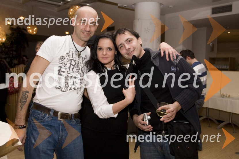 ..., Alenka Gotar, pevka, in ...EMA 2009, finale