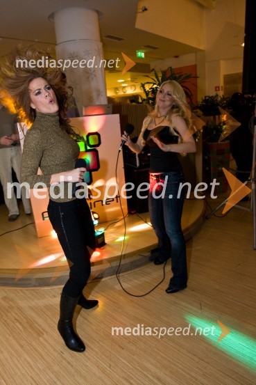 Rebeka Dremelj in Natalija Verboten, pevkiEMA 2009, finale