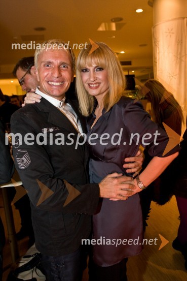 Igor Jelen - Iggy, lastnik plesnega studia Igen, in Helena Blagne Zaman, pevkaEMA 2009, finale