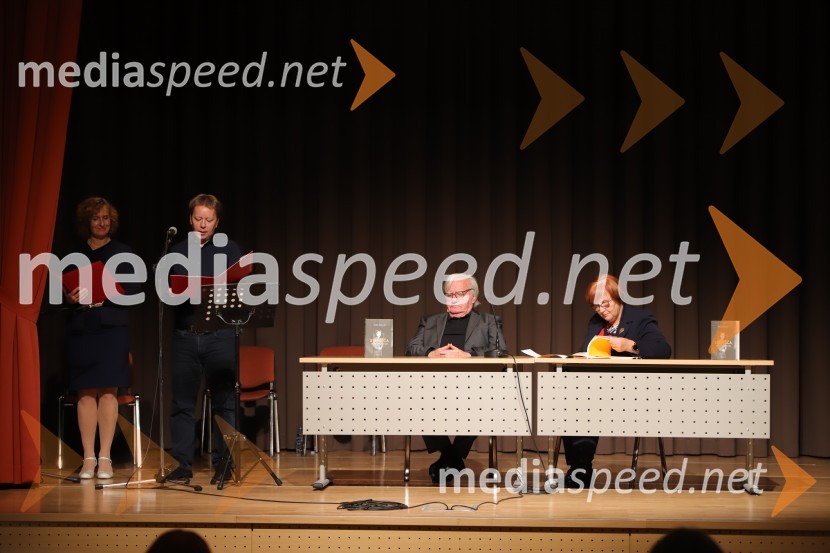  Andreja Senčar, KUD Marice Kerenčič Pesnica;  Matjaž Partlič, KUD Marice Kerenčič Pesnica;  Tone Partljič, pisatelj;  Milena Pivec, direktorica Založbe PivecTone Partljič, predstavitev zbirke kratkih zgodb z naslovom Strnišča