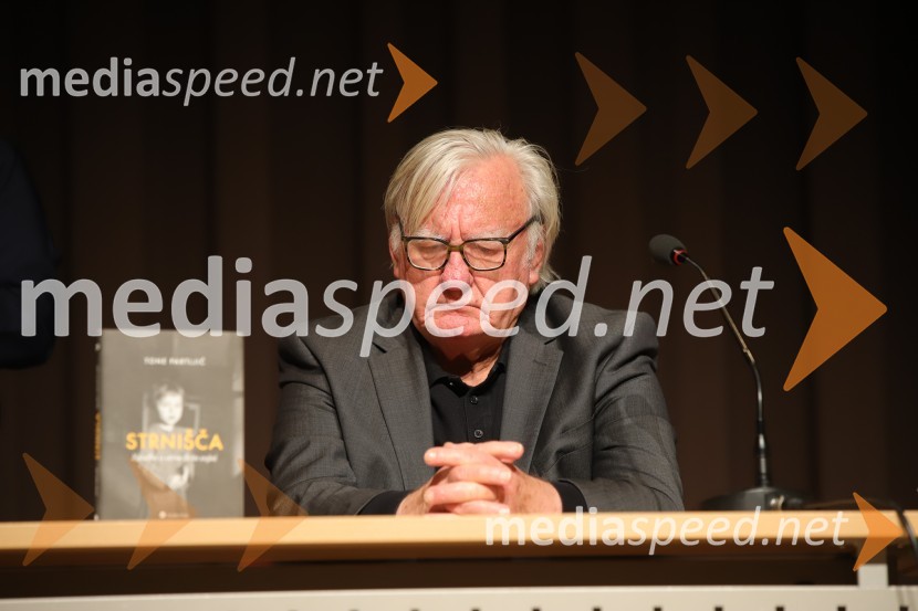  Tone Partljič, pisateljTone Partljič, predstavitev zbirke kratkih zgodb z naslovom Strnišča