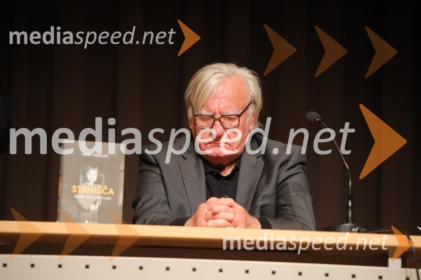  Tone Partljič, pisateljTone Partljič, predstavitev zbirke kratkih zgodb z naslovom Strnišča