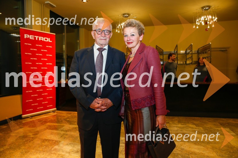 dr. Peter  Čeferin, pravnik, pisatelj;  Rija ČičBog masakra, premiera črne komedije