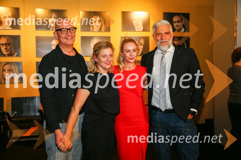  Uroš Smolej, igralec;  Jana Zupančič, igralka;  Iva Krajnc Bagola, igralka;  Sebastian Cavazza, dramski in filmski igralecBog masakra, premiera črne komedije