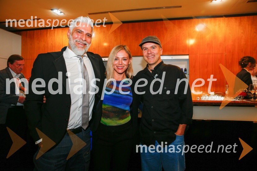  Sebastian Cavazza, dramski in filmski igralec;  Katarina Čas, igralka;  Nejc Gazvoda, filmski režiser in pisateljBog masakra, premiera črne komedije