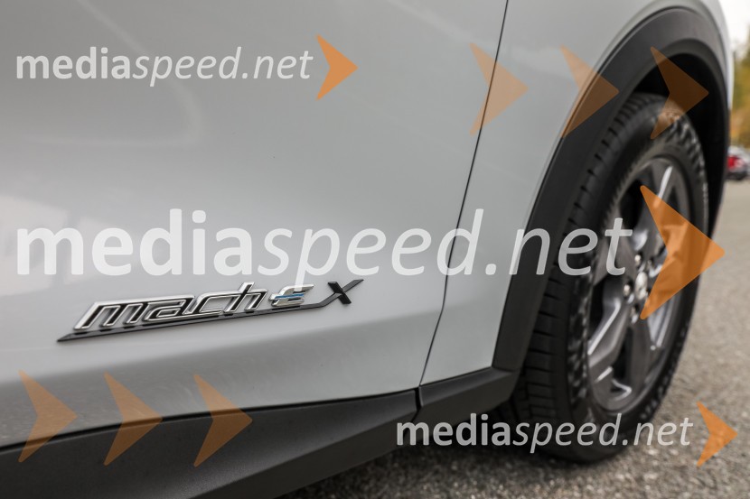 Novi Ford Mustang Mach-E