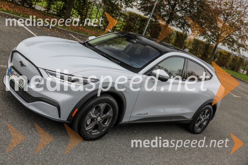 Novi Ford Mustang Mach-E