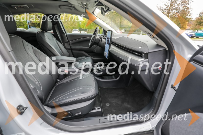 Novi Ford Mustang Mach-E