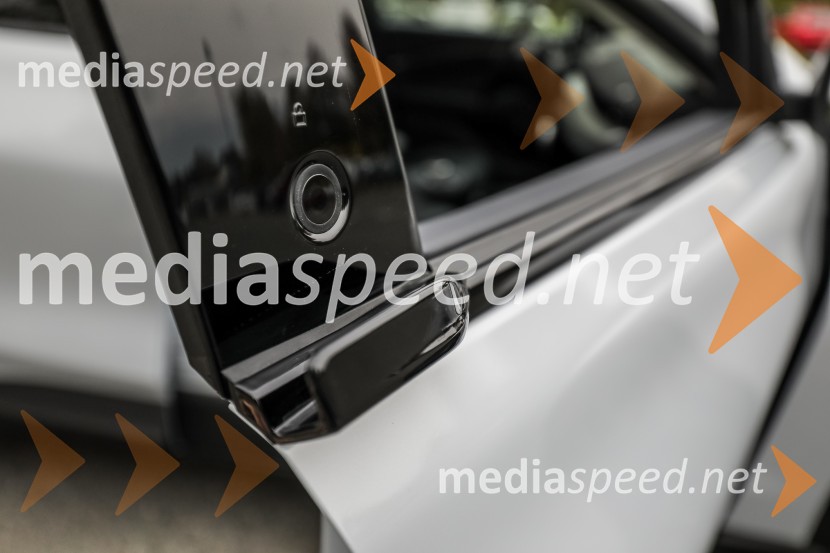 Novi Ford Mustang Mach-E