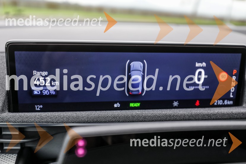 Novi Ford Mustang Mach-E