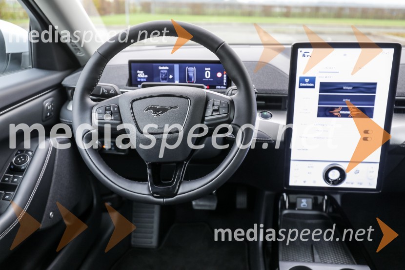 Novi Ford Mustang Mach-E