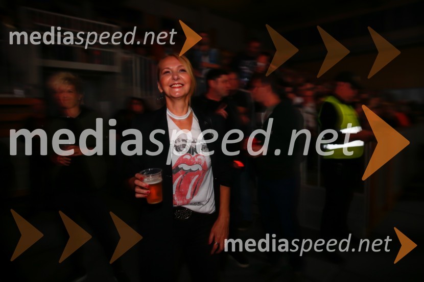  Aida Kurtovič, glasbena urednica Val 202 PANKRTI, koncert ob 45. obletnici