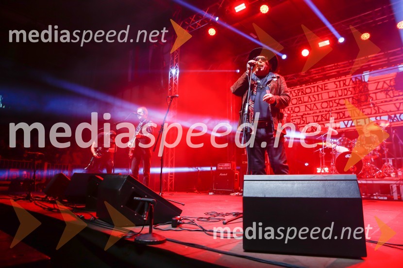  Peter Lovšin - Pero, pevecPANKRTI, koncert ob 45. obletnici