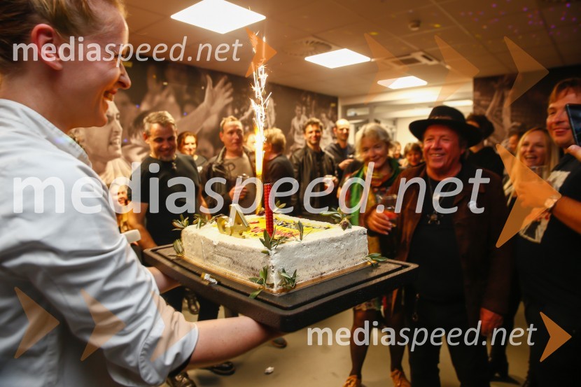  ... ;  Peter Lovšin - Pero, pevecPANKRTI, koncert ob 45. obletnici