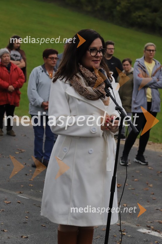  Urška  Repolusk, županja občine RušeSlavnostno odprtje mostu med Rušami in Selnico ob Dravi