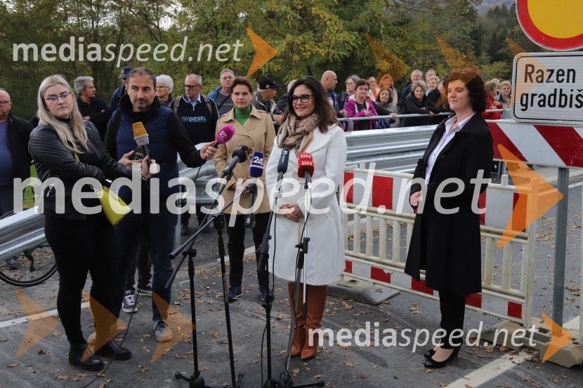  Nika Lesjak;  ... ; mag. Alenka Bratušek, državna sekretarka, pristojna za področje prometa;  Urška  Repolusk, županja občine Ruše;  Vlasta Krmelj, županja, Občina Selnica ob DraviSlavnostno odprtje mostu med Rušami in Selnico ob Dravi