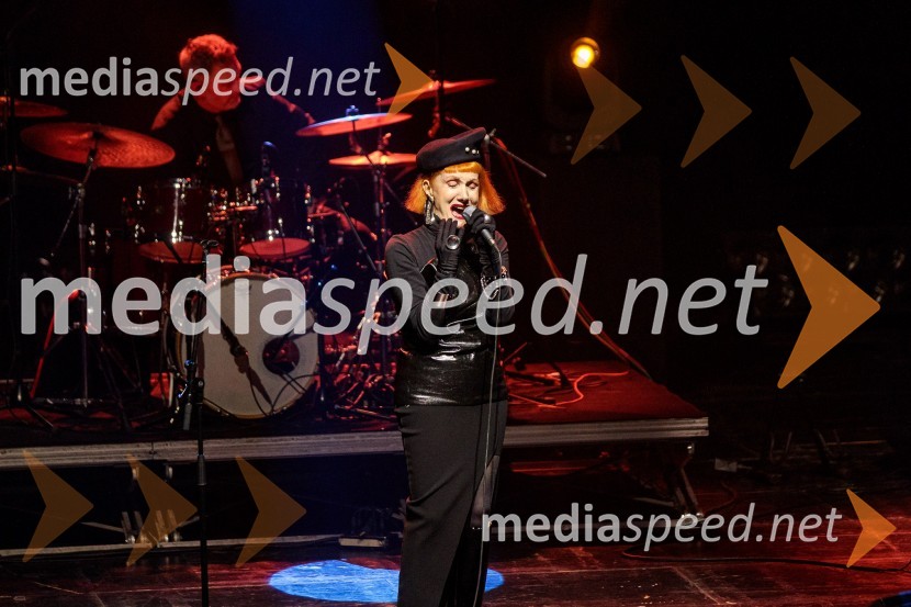  Borna  Šercar, bobnar;  Josipa Lisac, pevkaKoncert Josipe Lisac v Cankarjevem domu