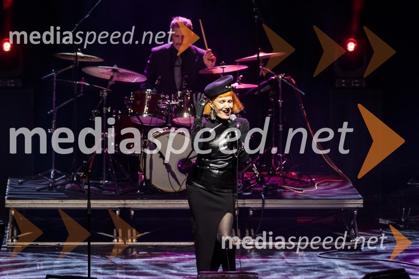  Borna  Šercar, bobnar;  Josipa Lisac, pevkaKoncert Josipe Lisac v Cankarjevem domu