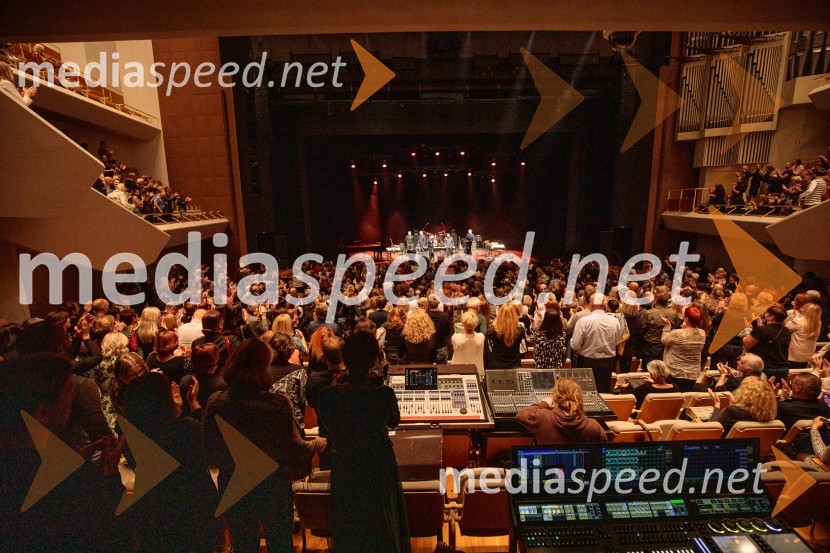 Koncert Josipe Lisac v Cankarjevem domu