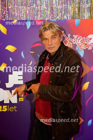  Boris  Kerč, igralecJubilejnih 25 let Špas teatra obeležili s premiero komedije Boeing Boeing