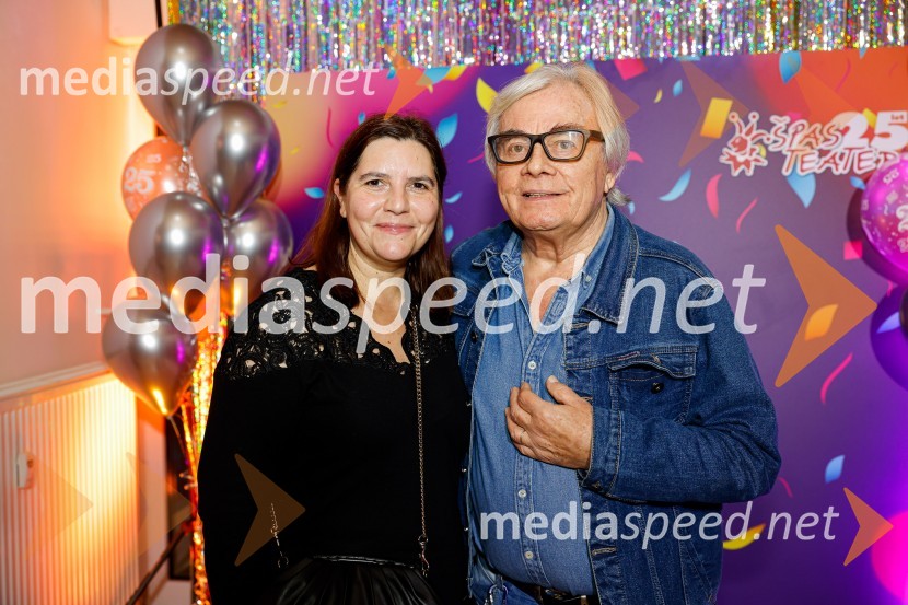  Teja Pelko, novinarka, Svet24;  Lado  Leskovar, pevec in ambasador UnicefJubilejnih 25 let Špas teatra obeležili s premiero komedije Boeing Boeing