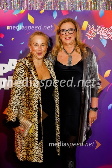  Nina Ivanič, igralka;  Urša Alič, direktorica, Špas teaterJubilejnih 25 let Špas teatra obeležili s premiero komedije Boeing Boeing