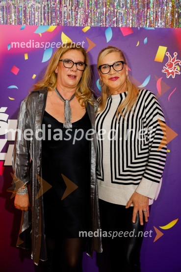  Urša Alič, direktorica, Špas teater;  Christa Žentiily - SaloméJubilejnih 25 let Špas teatra obeležili s premiero komedije Boeing Boeing