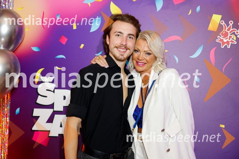  Žiga Flajnik, kostumograf;  Anita Lončar, Lepotni studio PriveJubilejnih 25 let Špas teatra obeležili s premiero komedije Boeing Boeing