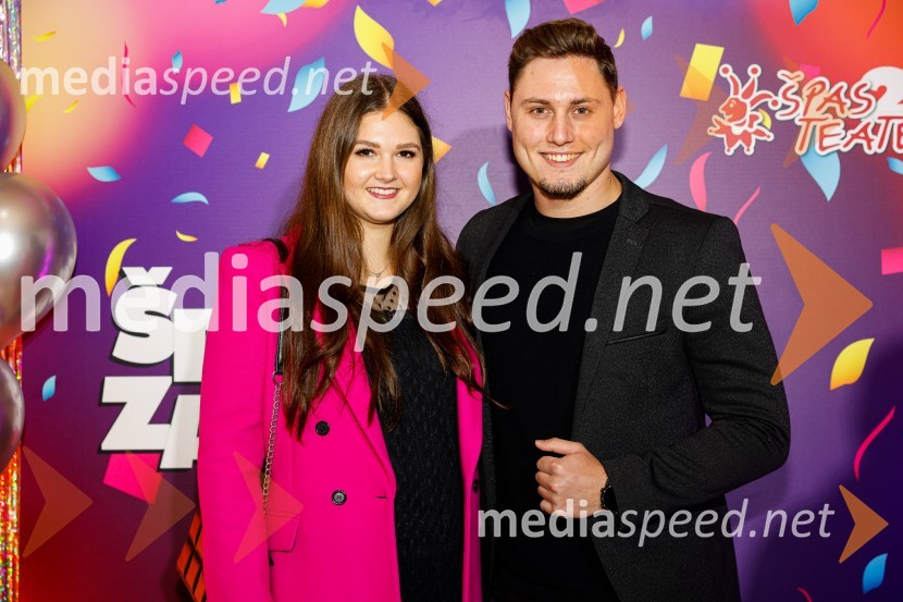  ... ;  Arnej Ivkovič, plesalecJubilejnih 25 let Špas teatra obeležili s premiero komedije Boeing Boeing