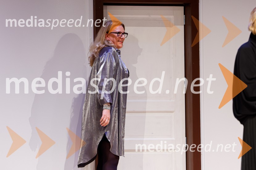  Urša Alič, direktorica, Špas teaterJubilejnih 25 let Špas teatra obeležili s premiero komedije Boeing Boeing