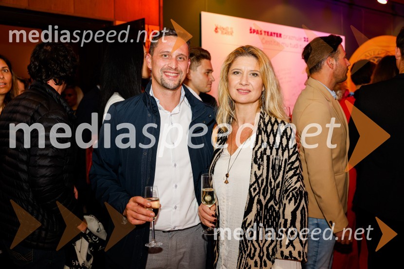  ... ;  Vesna Pernarčič, igralkaJubilejnih 25 let Špas teatra obeležili s premiero komedije Boeing Boeing