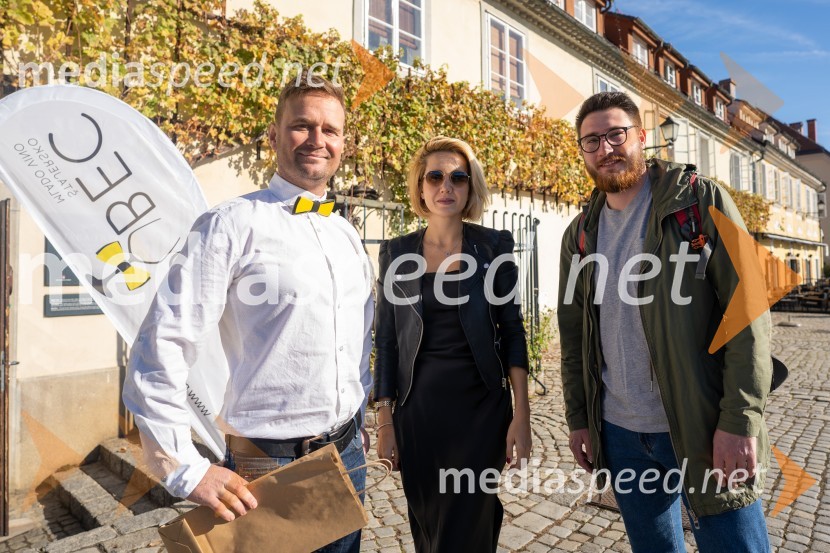  Domen Jaunik, Vinogradništvo Jaunik;  Natalija Cvetko, Mediaspeed d.o.o.;  Miha Dajčman, novinar, VečerPUBEC že osmo sezono piše uspešno zgodbo o povezovanju