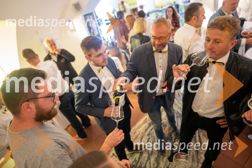  ... ;  Adam  Valdhuber, Vino Valdhuber;  Gregor Mulec, Vinogradništvo Mulec;  Danilo Steyer,   vinar, Steyer Vina; vinski vitez, predsednik Vinske reprezentance SlovenijePUBEC že osmo sezono piše uspešno zgodbo o povezovanju