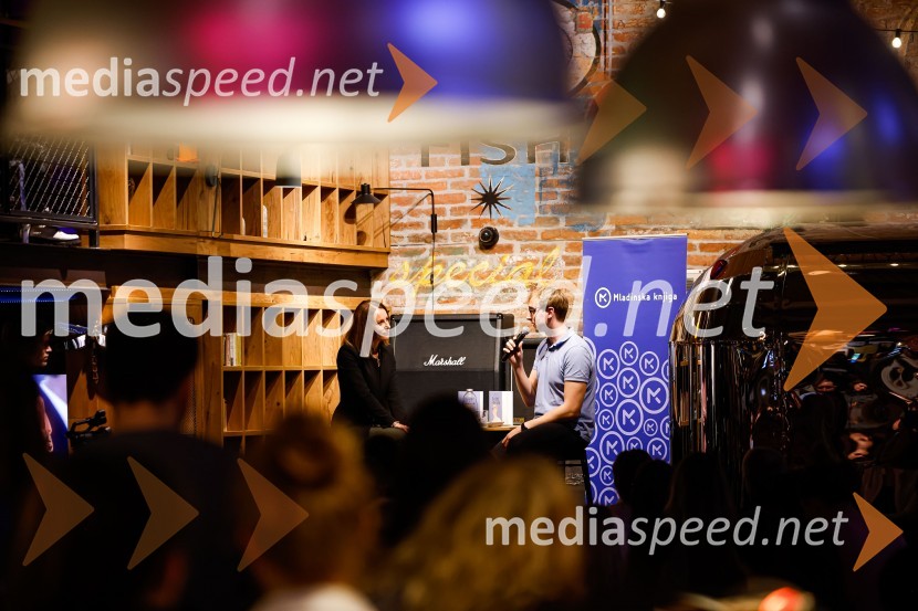  Maja Sodja, tv voditeljica;  David Zupančič, vplivnež, pisateljŽivljenje v sivi coni, predstavitev knjige Davida Zupančiča