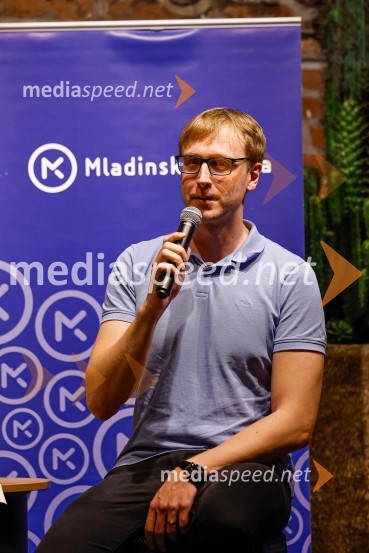  David Zupančič, vplivnež, pisateljŽivljenje v sivi coni, predstavitev knjige Davida Zupančiča