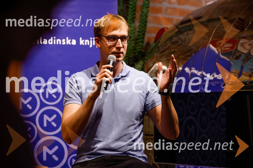  David Zupančič, vplivnež, pisateljŽivljenje v sivi coni, predstavitev knjige Davida Zupančiča