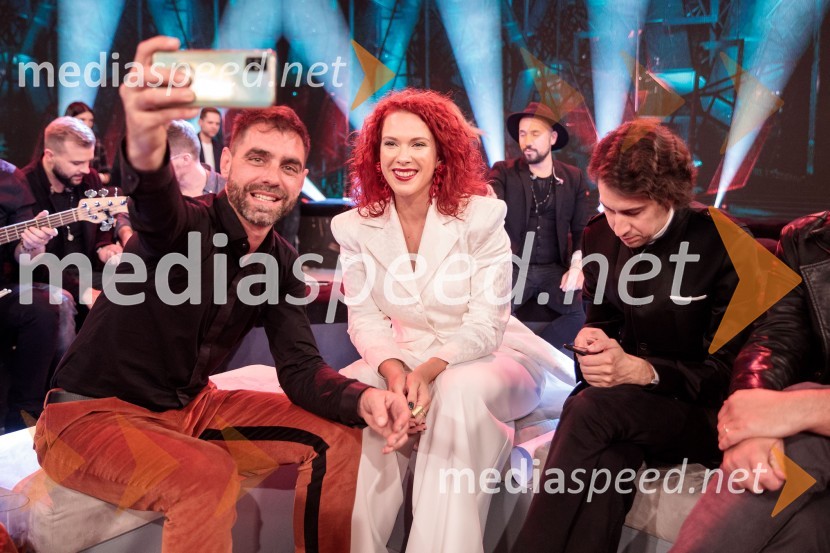  ... ;  Lea Likar, pevka;  ... Slovenska popevka 2022 je skladba Nove slike Mie Guček