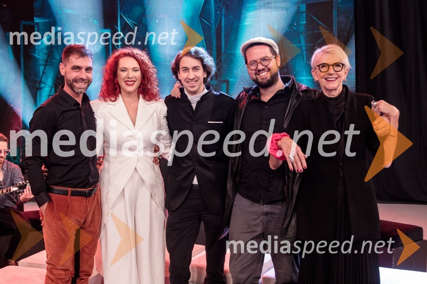  ... ;  Lea Likar, pevka;  ... ;  ... ;  ... Slovenska popevka 2022 je skladba Nove slike Mie Guček