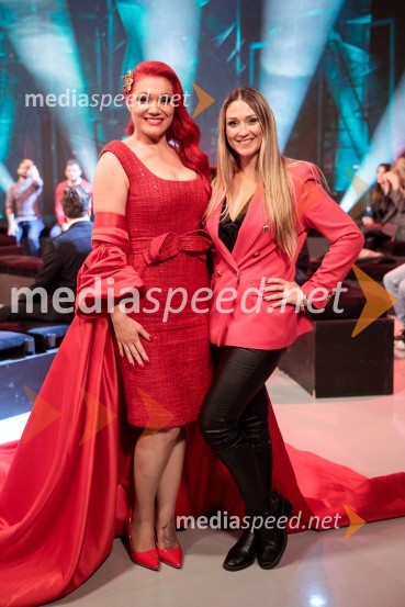  Maja Založnik, glasbenica;  Kaly Kolonič, voditeljica, lastnica licence World Top Model Slovenia in lastnica PR Agencije EkskluzivnoSlovenska popevka 2022 je skladba Nove slike Mie Guček