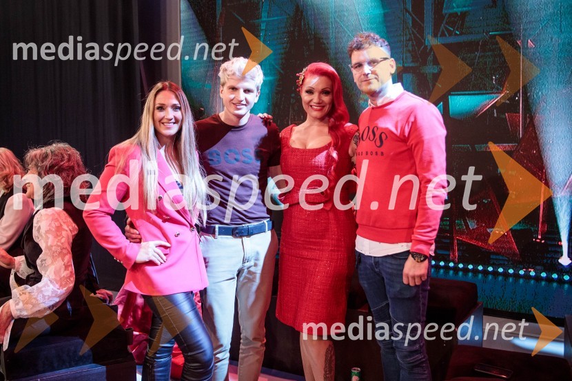  Kaly Kolonič, voditeljica, lastnica licence World Top Model Slovenia in lastnica PR Agencije Ekskluzivno;  Mark Oblak;  Maja Založnik, glasbenica;  ... Slovenska popevka 2022 je skladba Nove slike Mie Guček