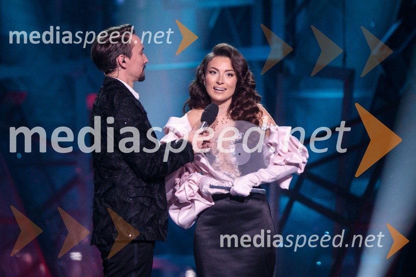  Jure Kopušar, igralec;  Mia Guček, pevkaSlovenska popevka 2022 je skladba Nove slike Mie Guček