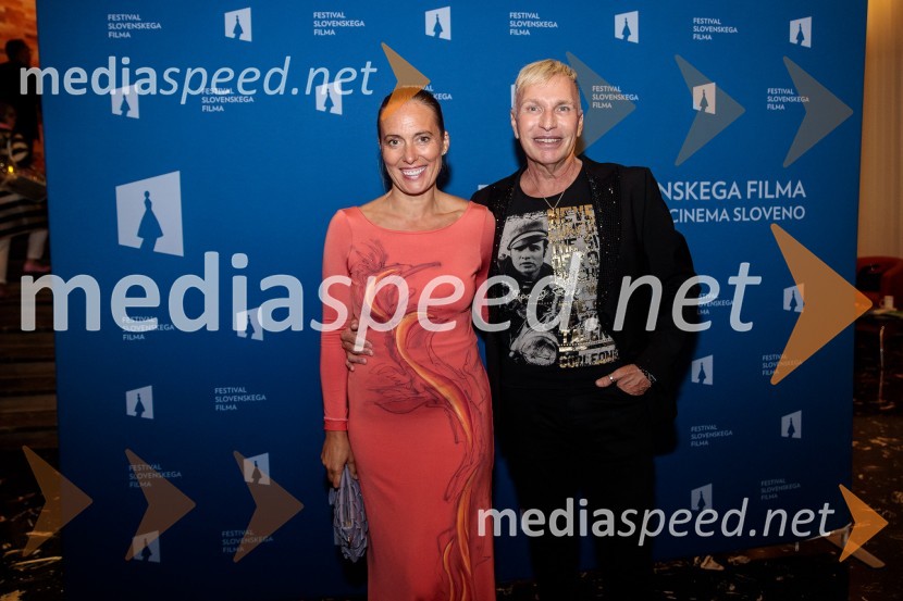  ... ;   Igor  Jelen-Iggy, koreograf, lastnik plesnega centra Igen25. festival slovenskega filma, zaključek festivala v Portorožu