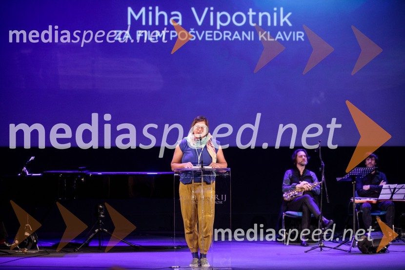  Ana Šturm, filmska kritičarka25. festival slovenskega filma, zaključek festivala v Portorožu