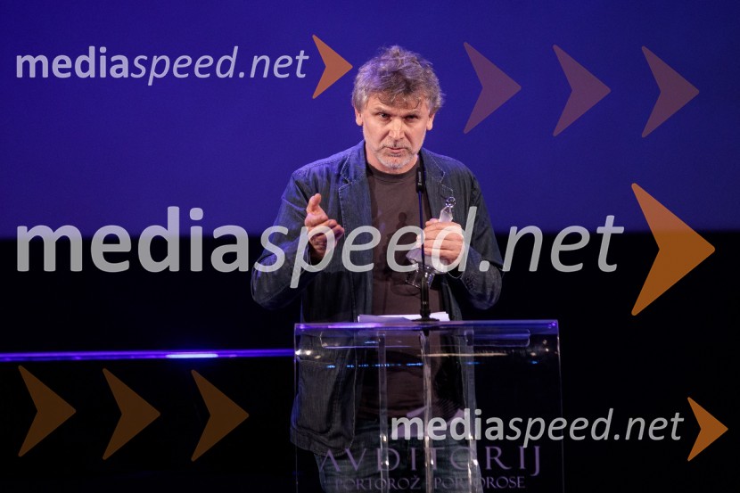  Robert Černelč, scenograf25. festival slovenskega filma, zaključek festivala v Portorožu