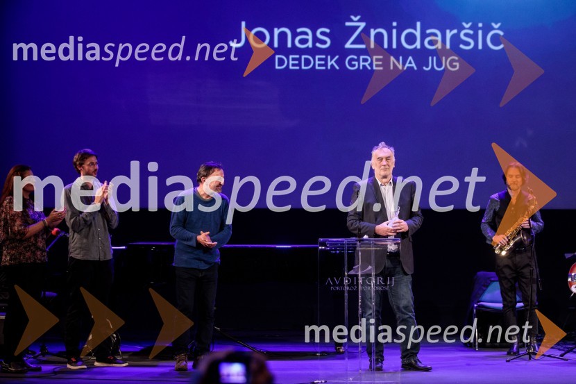  Darko Sinko, režiser;  Milivoj Miki Roš, scenarist in režiser;  Jonas Žnidaršič, igralec;  ... 25. festival slovenskega filma, zaključek festivala v Portorožu