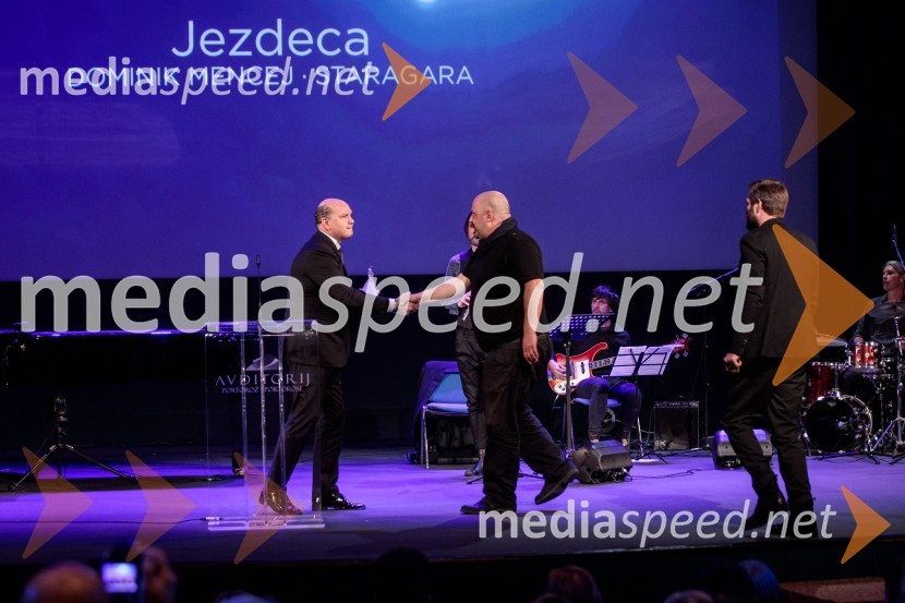   Đenio Zadković, župan, Občina Piran;  Miha Černec, producent;  Dominik Mencej, režiser25. festival slovenskega filma, zaključek festivala v Portorožu