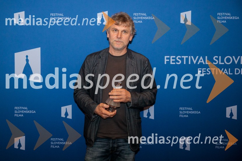  Robert Černelč, scenograf25. festival slovenskega filma, zaključek festivala v Portorožu